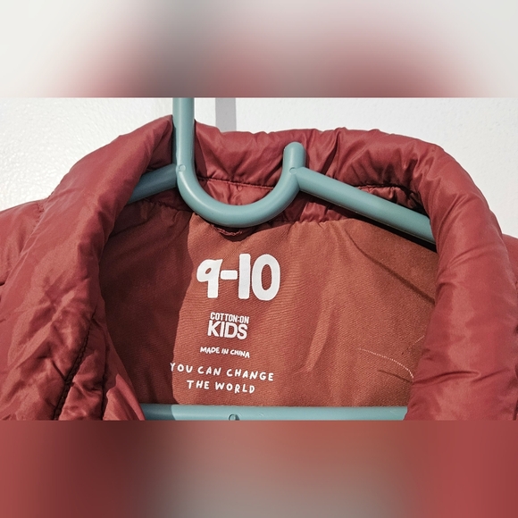 Cotton on Kids  Quilted Jacket in Red 9-10 - Picture 2 of 3